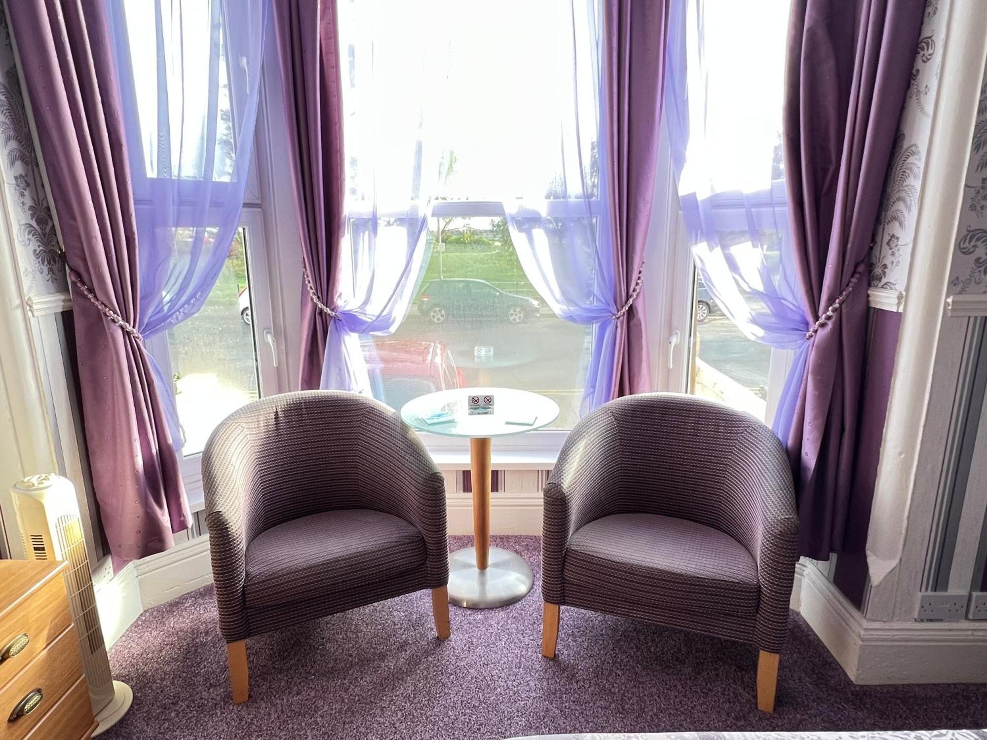 Hotel Clarence House Skegness Exterior foto