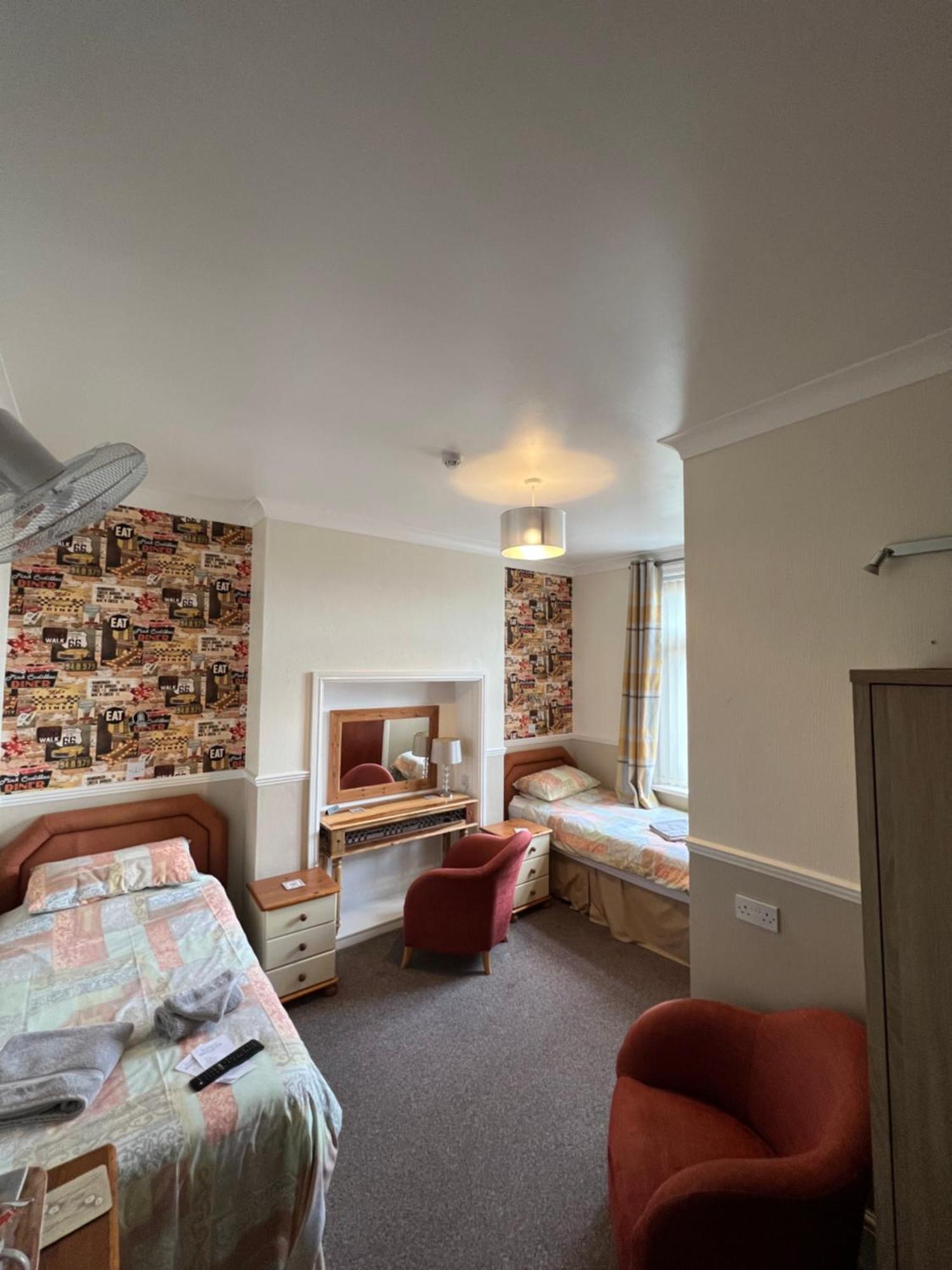 Hotel Clarence House Skegness Exterior foto