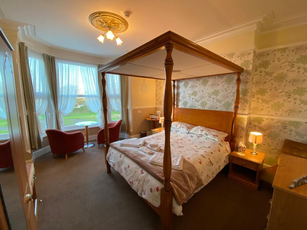Hotel Clarence House Skegness Exterior foto